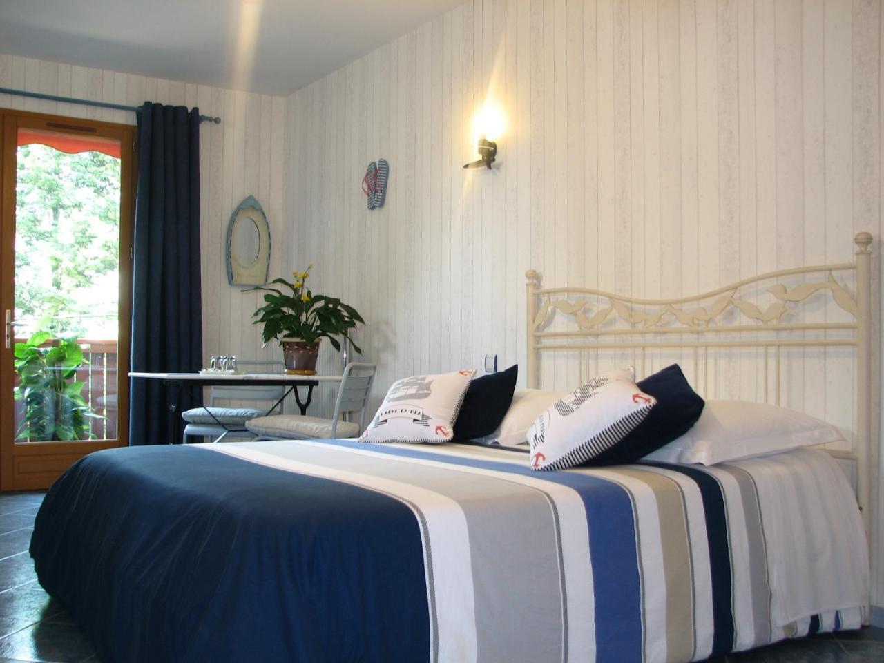 Le Pas De L'Ane Chambres D'Hotes Saint-Ondras Esterno foto